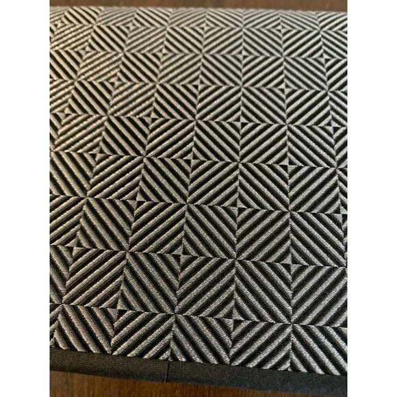 Jim Thompson Formal Bag Silver Black Patterned - Picture 7 of 7